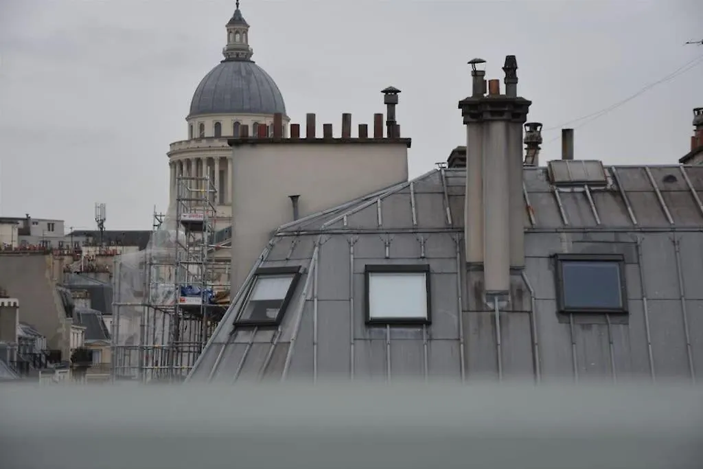 Place Maubert Charmant Nid Equipe Vue Paris Ascenseur Apartment