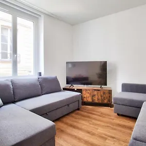 Apartamento 1 Bedroom Quartier Latin Royer Collard, París